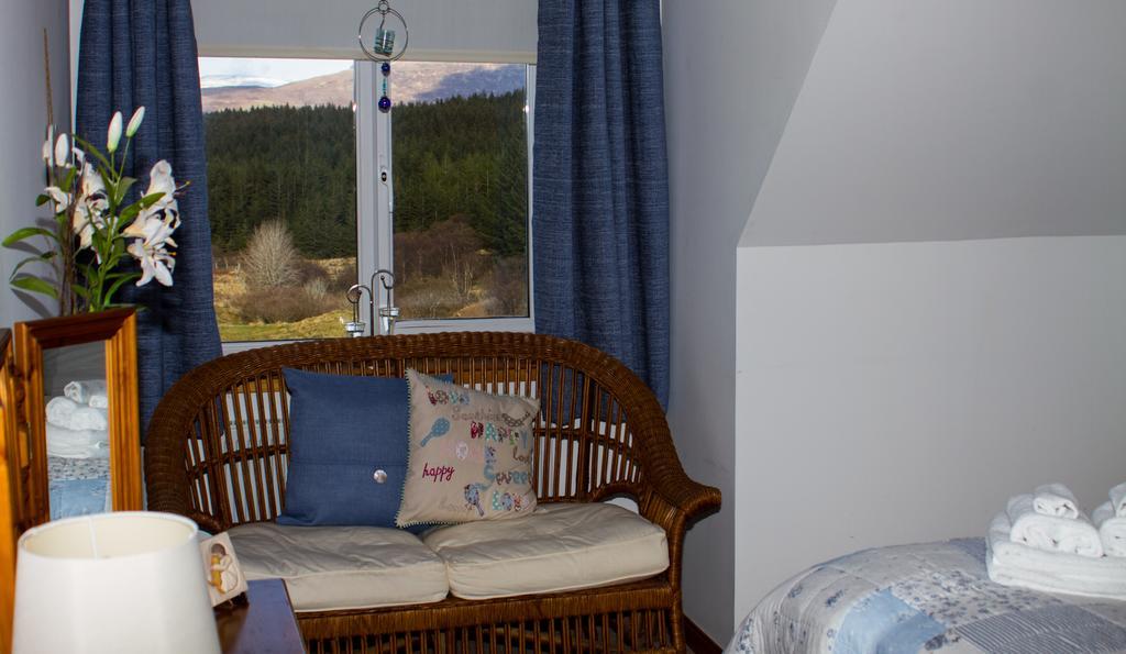 An Cois Na H-Aibhne Apartment Skeabost Ruang foto